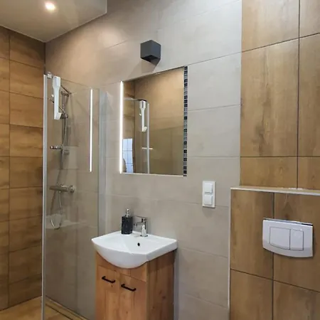 Sjesta Komfortowe Apartamenty, Prywatny Parking, Gratis Parking W Centrum Miasta Kudowa-Zdrój