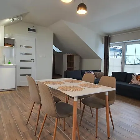 Apartmán Sjesta Komfortowe Apartamenty, Prywatny Parking, Gratis Parking W Centrum Miasta Kudowa-Zdrój