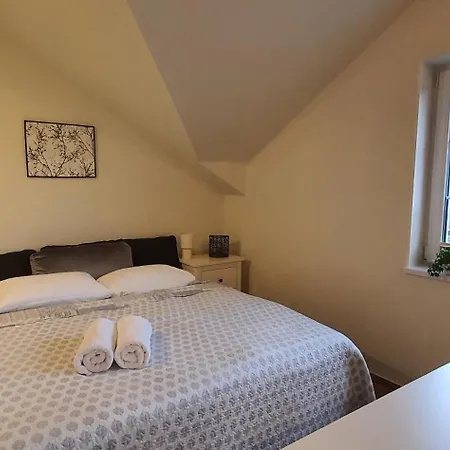 Apartmán Sjesta Komfortowe Apartamenty, Prywatny Parking, Gratis Parking W Centrum Miasta