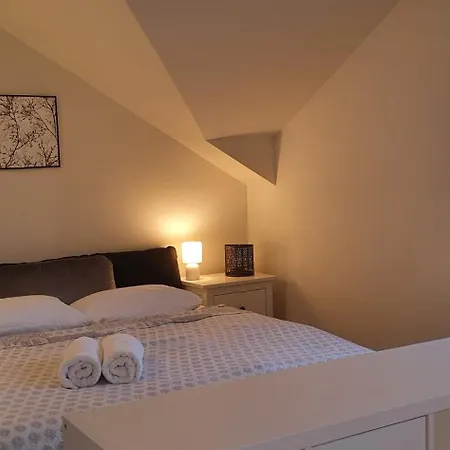 Apartmán Sjesta Komfortowe Apartamenty, Prywatny Parking, Gratis Parking W Centrum Miasta