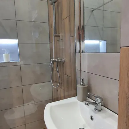 Sjesta Komfortowe Apartamenty, Prywatny Parking, Gratis Parking W Centrum Miasta Kudowa-Zdrój