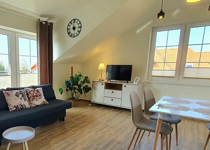 Διαμέρισμα Sjesta Komfortowe Apartamenty, Prywatny Parking, Gratis Parking W Centrum Miasta Kudowa-Zdrój